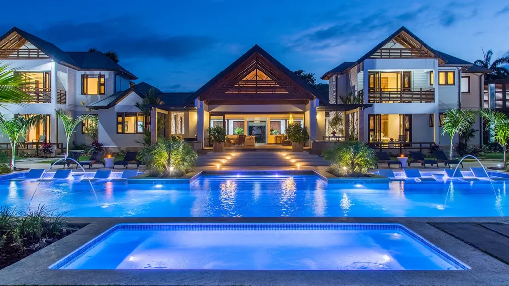 Luxury Vs Budget rental
